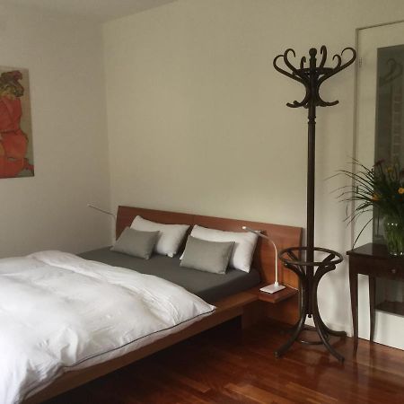 Haus Loretz 拉萨 外观 照片